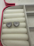 Aretes Corazón Plateados con Brillantes
